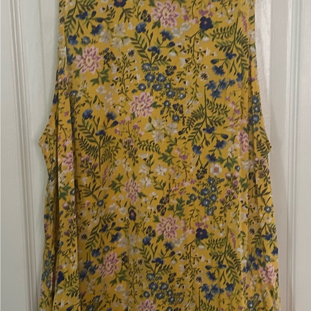 Old Navy Yellow Floral sleeveless swing top